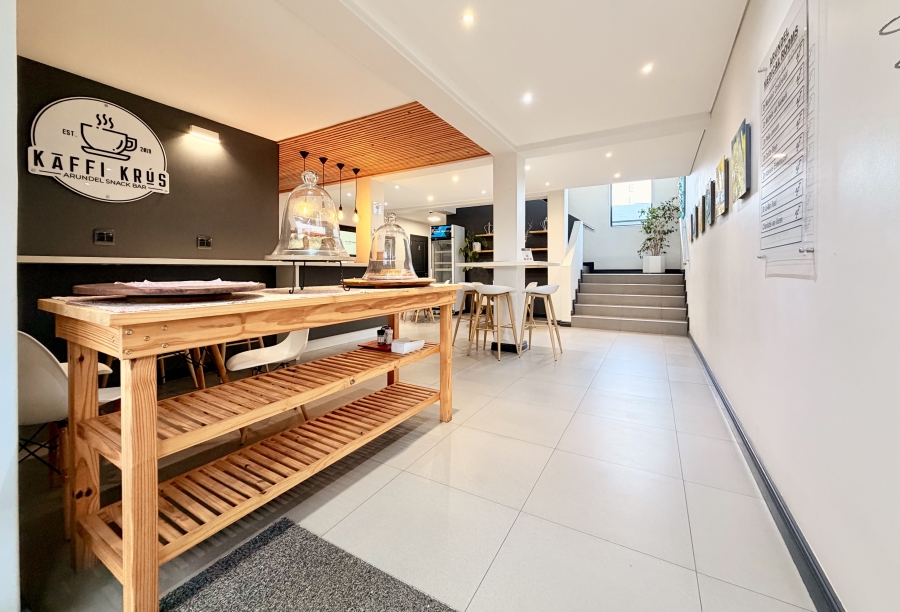 Commercial Property for Sale in Westcliff Western Cape